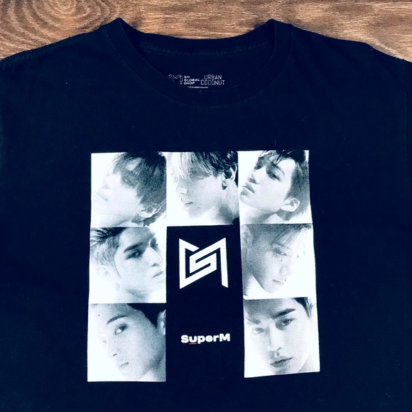 Super M Entertainment K-POP Band Group South Korean Supergroup Merch Large Shirt - Picture 2 of 5
